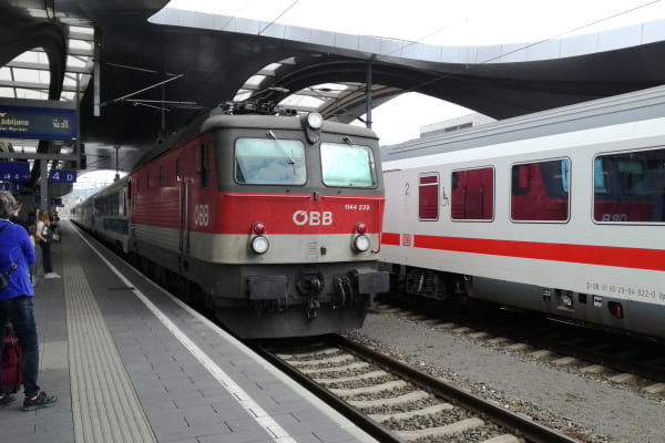 オーストリア_電車
